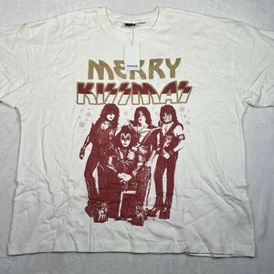 Kiss oversized band merch t-shirt-NWT-L/XL‎